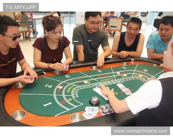 下载AG百家乐官方客户端，享受安全稳定的线上百家乐娱乐体验